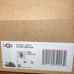 UGG Fluff Yeah Slide